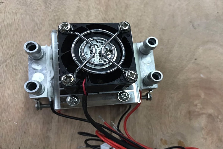 1 pz fai da te 120W TEC Peltier semiconduttore frigorifero raffreddamento ad acqua aria condizionata movimento per refrigerazione e ventola