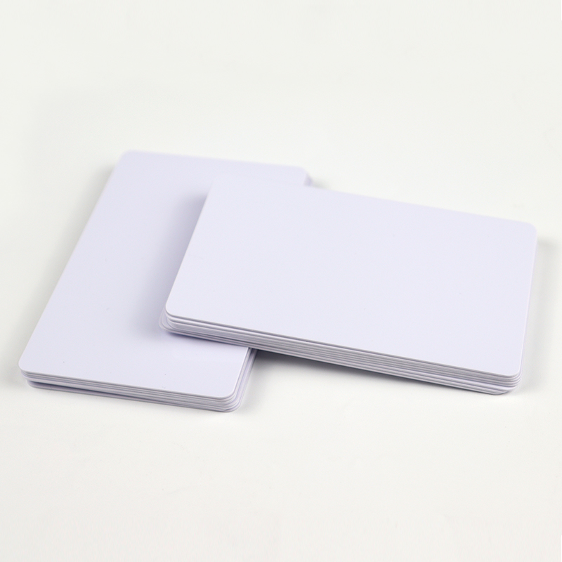 10 unids/lote tarjeta de identificación en blanco de PLÁSTICO PVC sin tarjeta con Chip fino CR80 disponible para impresora de tarjetas