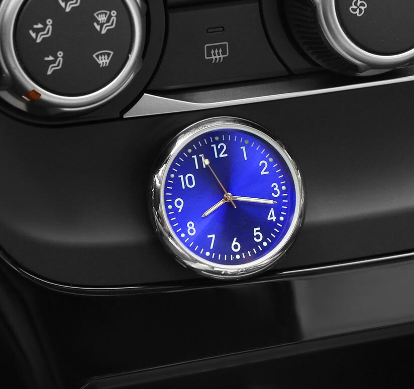 Auto decoratie elektronische meter auto klok uurwerk auto interieur ornament auto sticker horloge interieur in auto accessoires