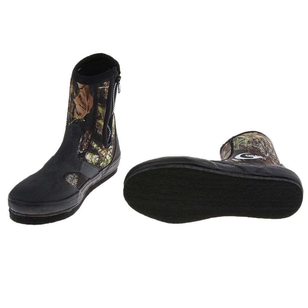 Skridsikre fiskestøvler sko med søm pigge vandtætte waders udendørs flodsporing dykning snorkelstøvler sko camo: Størrelse 9
