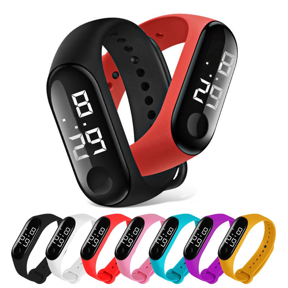 Relojes con Sensor táctil electrónico para hombre y mujer, pulsera con LED, resistente al agua, para deportes electrónicos, de natación para amantes de los estudiantes, con caja de PP