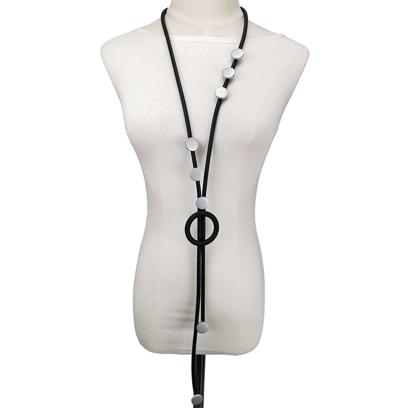 Damesmode Boheemse lange ketting Sieraden Luxe Rubberen sieraden Ketting Kostuum Feestaccessoires Hanger Kettingen: Licht Geel Kleur