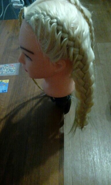 CAMMITEVER White Hair Mannequin Hairstyling Hairdressing Training Head White Hair Mannequin Head Cosmetology For Girl Practice