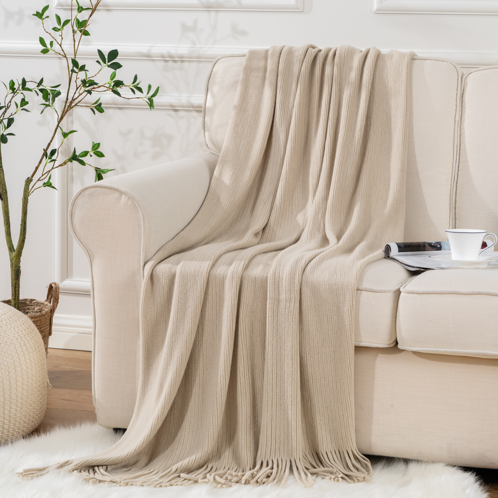 DIMI 100% Acrylic Knitted Blanket Thicken Warm Super Soft Throws Blanket Decorative Bed Blanket For Sofa Perfect: Beige / 125x200cm
