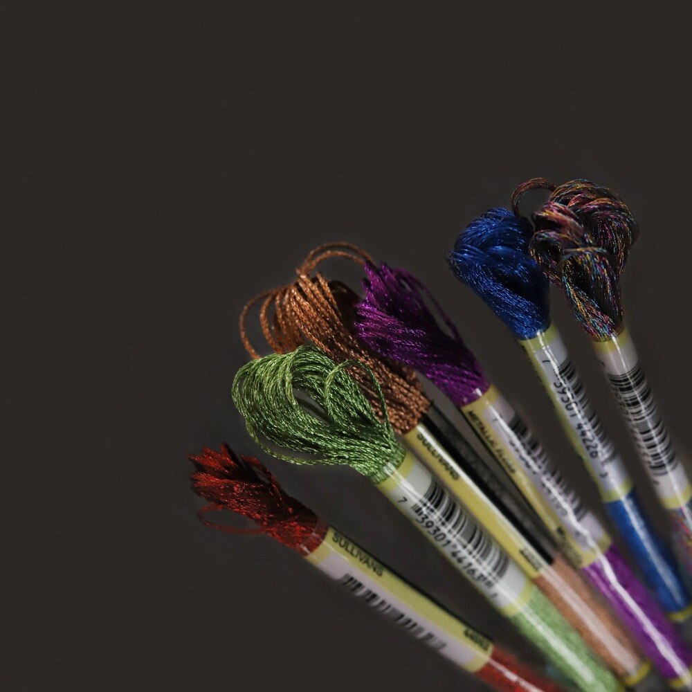 Light Effects Floss High Sheen Colors Metallic Embroidery Floss Cross Stitch Thread 8 meters each Skein 6 PCS pack