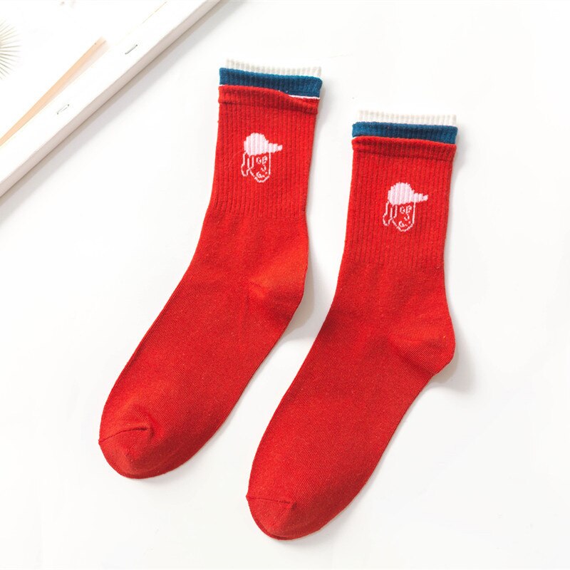 Chaussettes courtes de sport en coton pur pour hommes et femmes, chaussettes de rue respirantes et absorbantes de la sueur pour Couples: Rouge