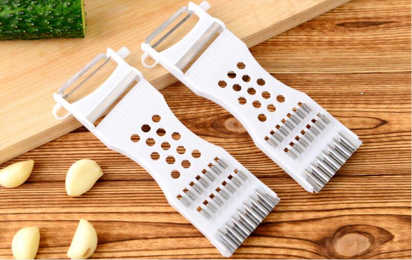 1 Pc Multifunctionele Plastic Groente Fruit Rasp Roestvrijstalen Messen Wortel Potato Smerissen Kitchen Tools Ok 0762