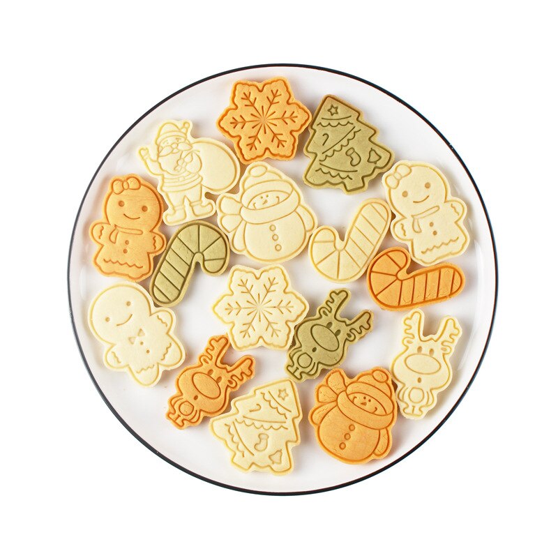 8Pcs/set Christmas Cookie Cutter Biscuit Mold 3D Cookie Fondant Baking Mold Set Plastic Pressing Baking Cookie Decoration Tools