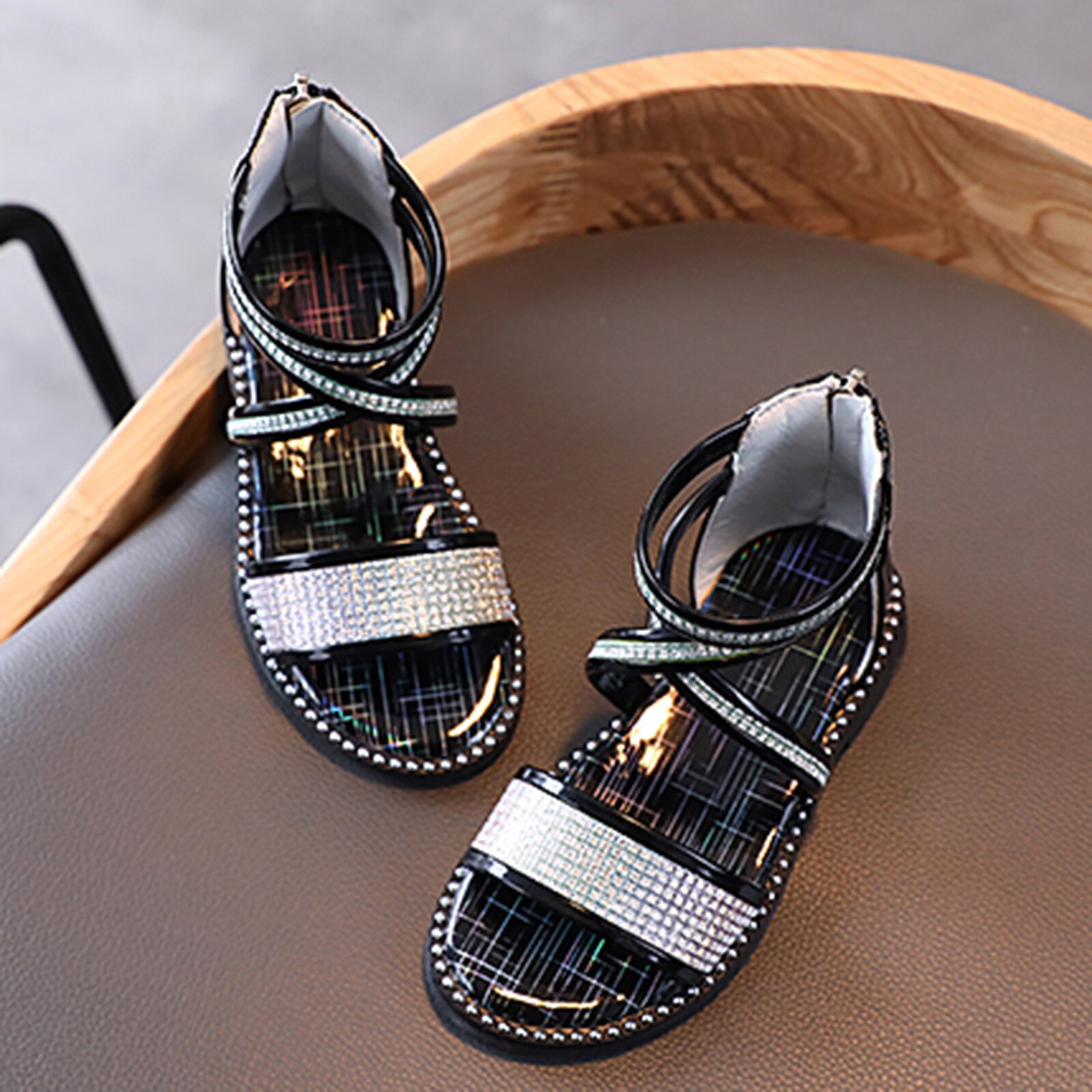 Sandales respirantes pour enfants, pantoufles plates de princesse scintillantes, chaussures à semelles souples pour tout-petits: A / 28