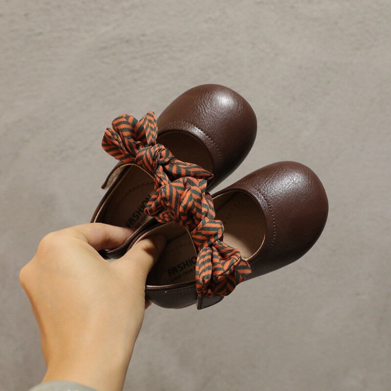 Søde butterfly baby piger enkelt læder sko pu læder toddler piger sko børns lejligheder: Brun / 2