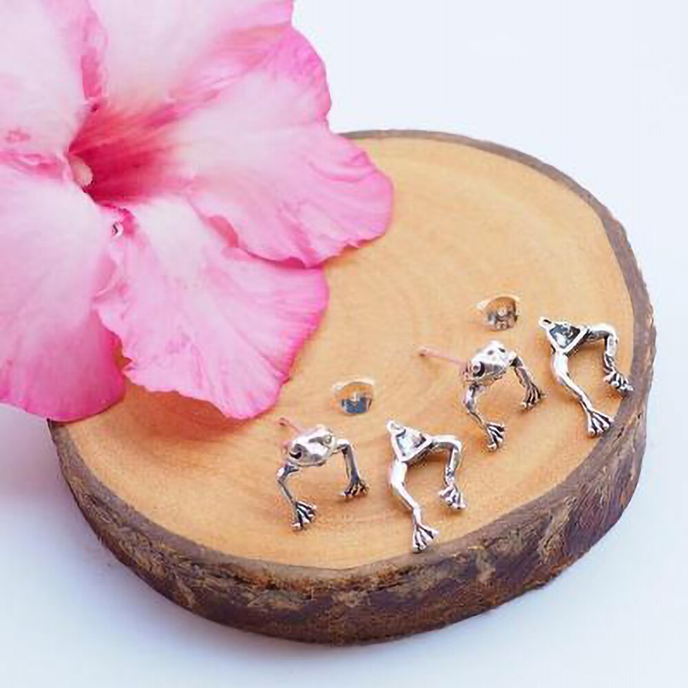 Leuke Vrouwen Kikker Oorbellen Voor Meisjes Animal Gothic Stud Oorbellen Piercing Vrouwelijke Koreaanse Sieraden Accessoires Brincos