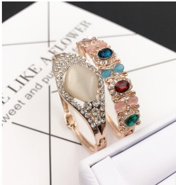 Counter big hand jewelry Korean rhinestone Opal bracelet female color bracelet