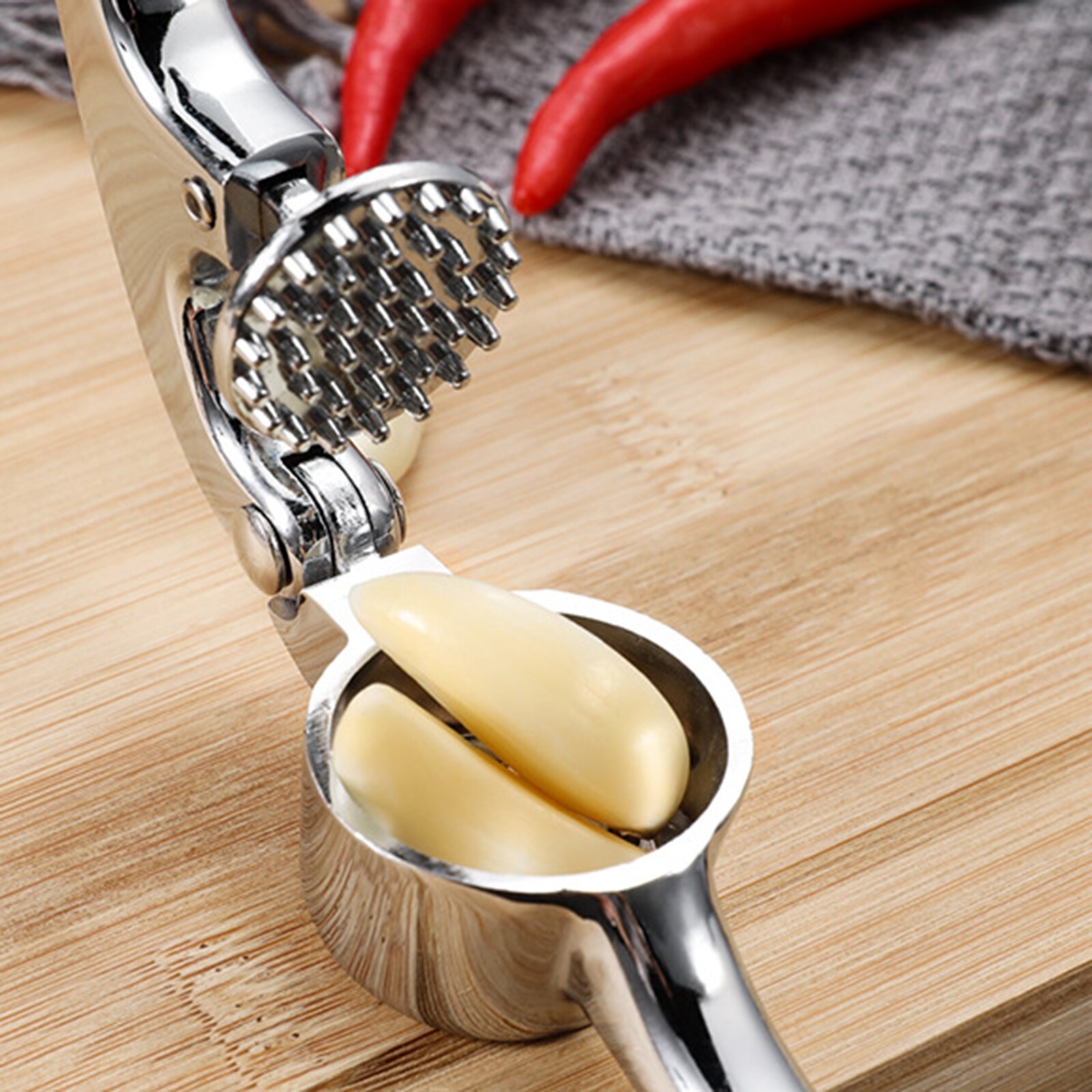 Garlic Press Crusher Garlic Ginger Mincer Handheld - Zinc Alloy, Rose Gold