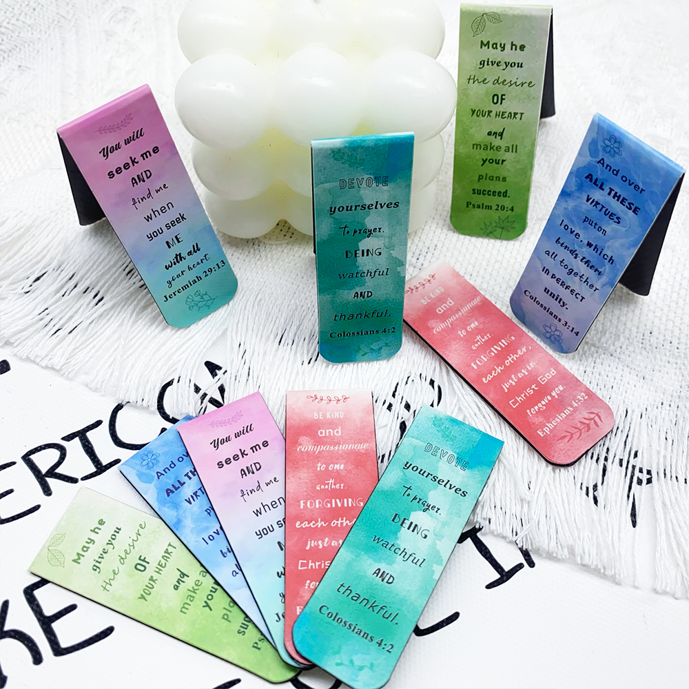 5 stk. små, friske, magnetiske bokmerker med bibelvers, lesesider, bøker, kommenterte skolemateriell, estetiske bokmerker, gjør-det-selv