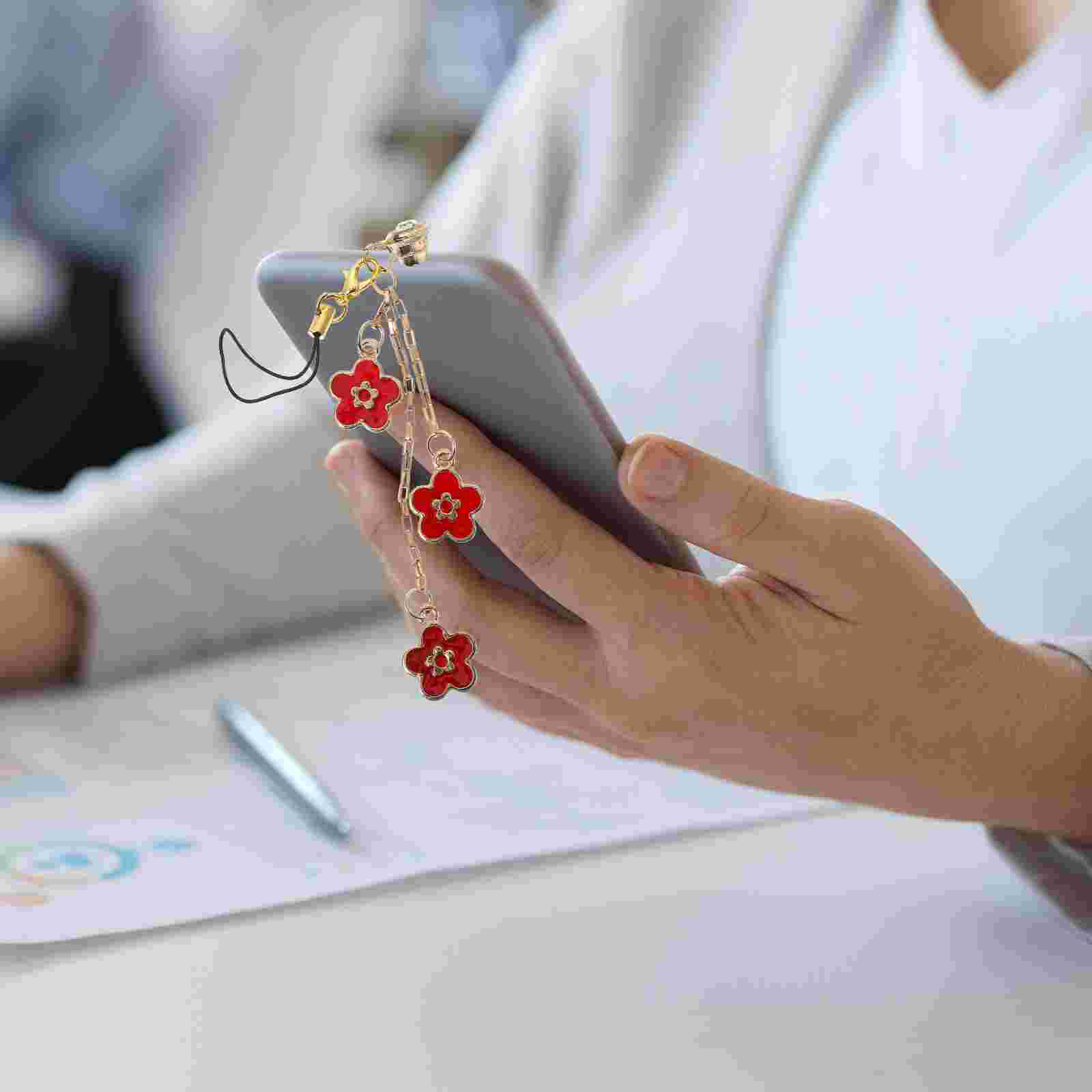 2 pcs delicate earphone jack pendants anti-dust plugs 3.5 mm headphone plugs