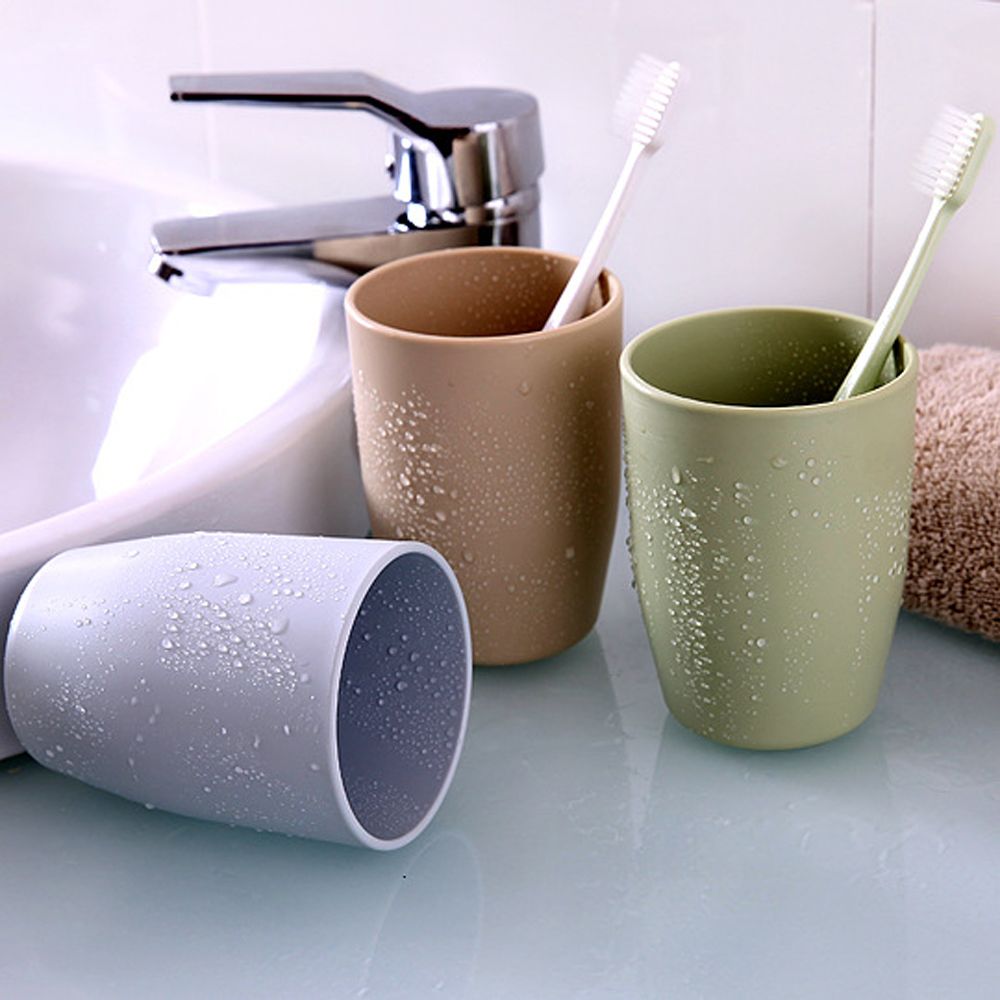 Solid Color Brushing Toothpaste Cup Toothbrush Holder Cup Plastic Cartoon Travel Bathroom Pendant Home Decoration
