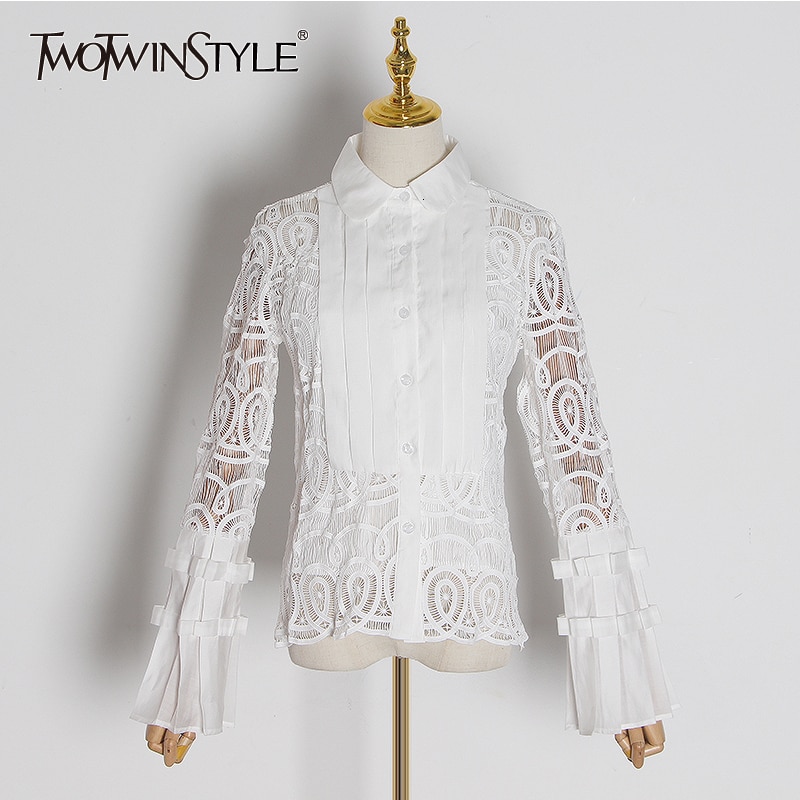 Twotwinstyle vintage patchwork kanten blouses voor vrouwen reverskraag flare lange mouwen uitgeholde shirts vrouwelijke vloed
