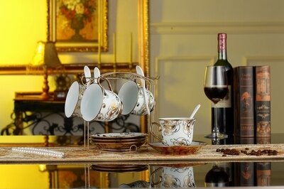 Lage prijs Golden plated Europese Stijl cups VERGULDEN Coaster Demitasse thee cup Keramische Kopje Koffie en schotel Porselein: L 4  Coffee Sets