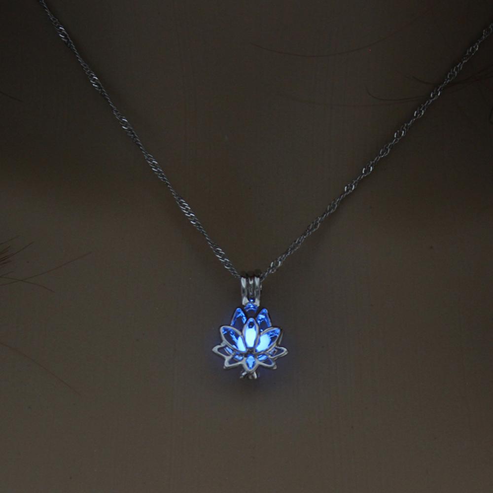 3 Kleuren Lotus Bloem Hanger Ketting Charm Ketting Hanger Glow In The Dark Choker Verklaring Ketting Lichtgevende Partij Sieraden
