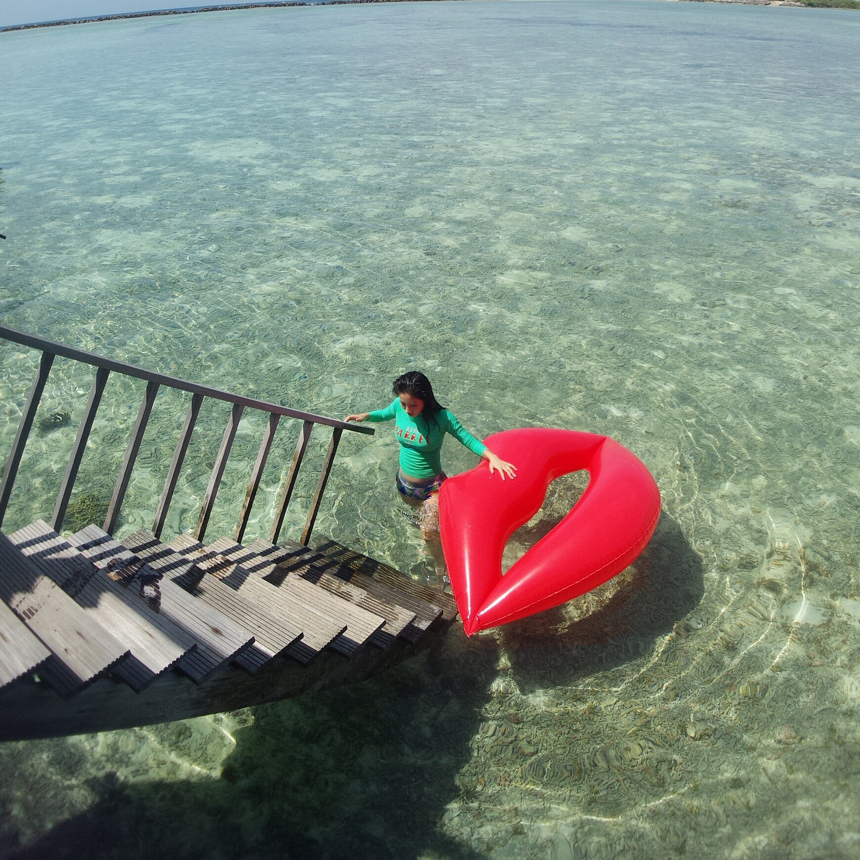 Umweltschutz material aufblasbare rote lippen schwimm schwimmen kreis kreative schöne wasser spielzeug reiten schwimm bett cush