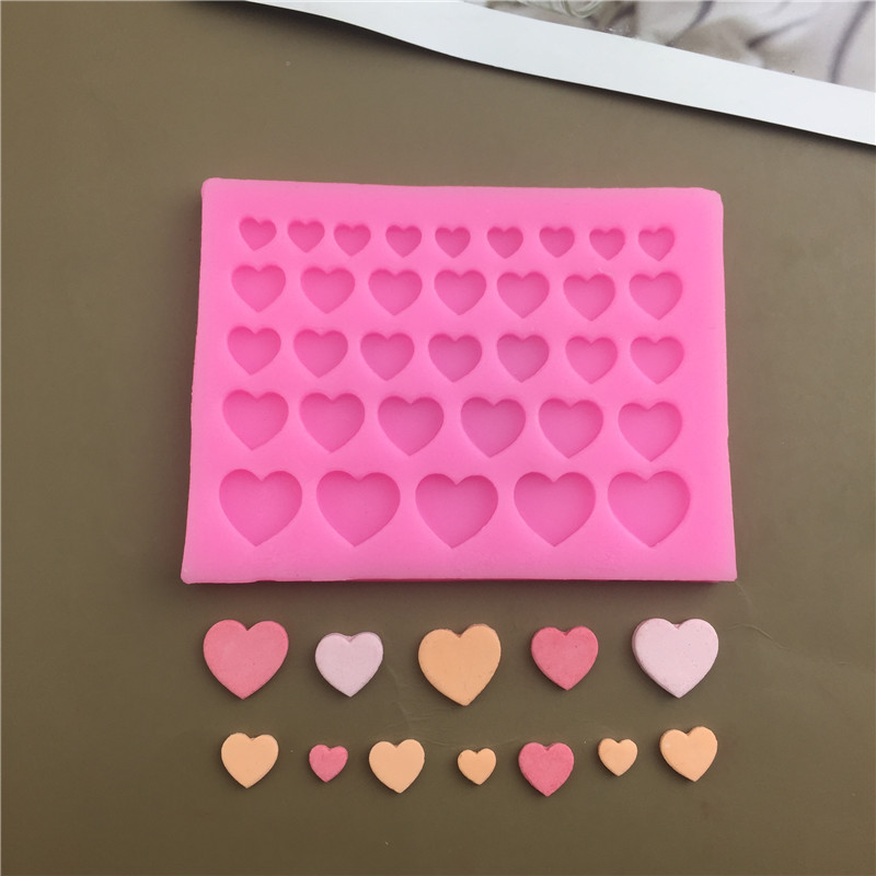 Baking Mold Cake Dessert Table Small Edge Triangular Star Circular Heart-shaped Chocolate Flip Sugar Silicone Grinding Tool