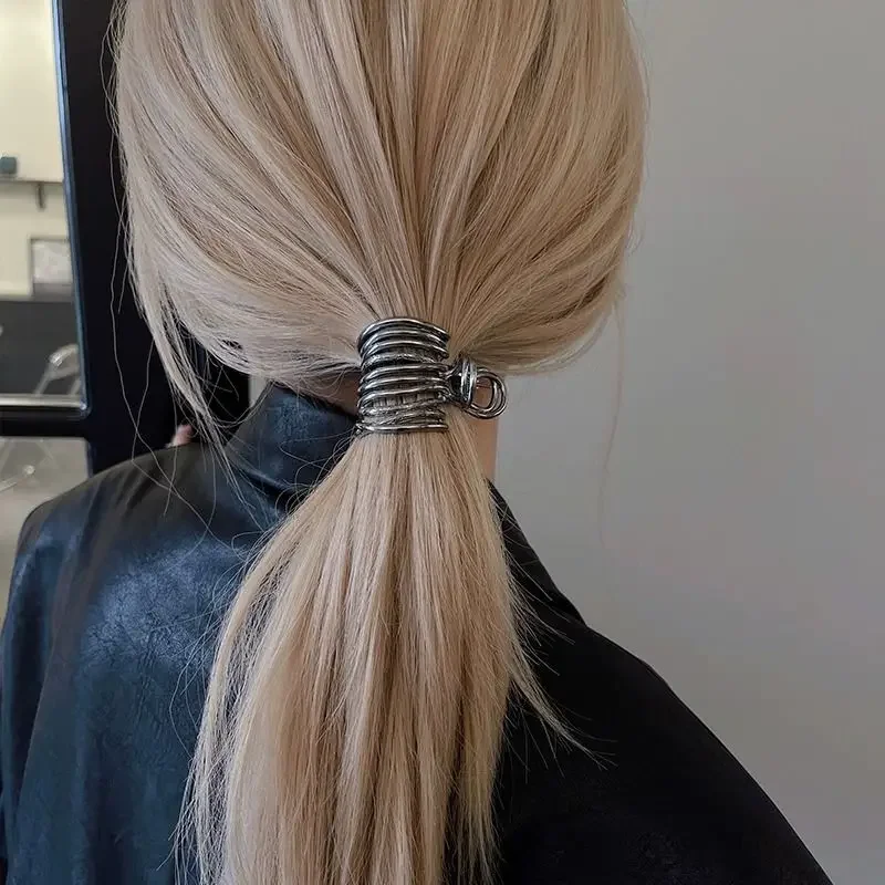 Clip de cola de caballo alta para mujer, pinza de pelo de Metal a la , pinzas para niñas, horquilla fija, pinza, accesorios para el cabello, para la cabeza