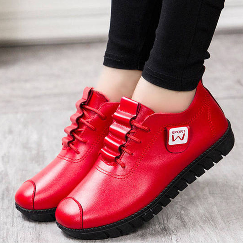 Femmes en cuir Pu peluche sans lacet chaussures plates femme baskets hiver solide couture plate-forme chaussures femme décontracté marche: red / 9