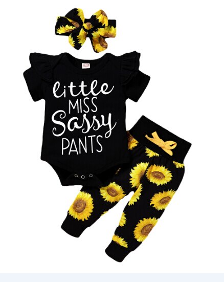 Baby zomer 3 -delige set babymeisjes jongens letter bloemen ruches korte mouwen romper top + broek + hoofdband: En / 6m