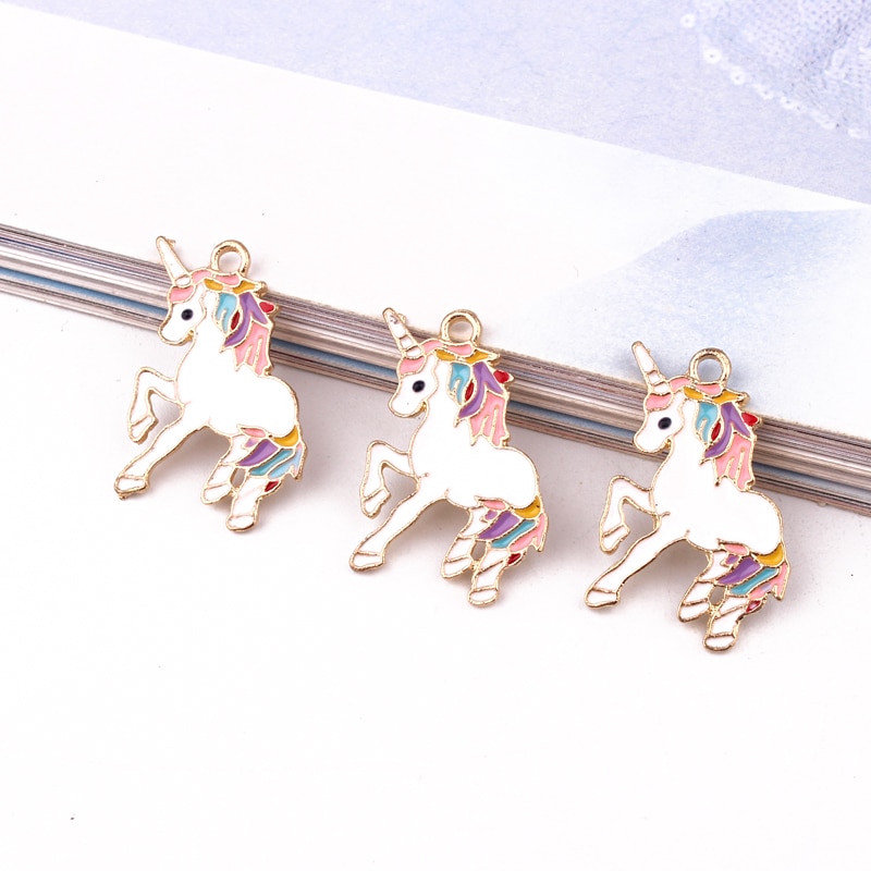 5Stck SchöNe Bunte Einhorn Gold Legierung Emaille Reize Anhänger DIY Entdeckungen Frauen Ohrring Halskette Handgemachten Schmuck Zubehör