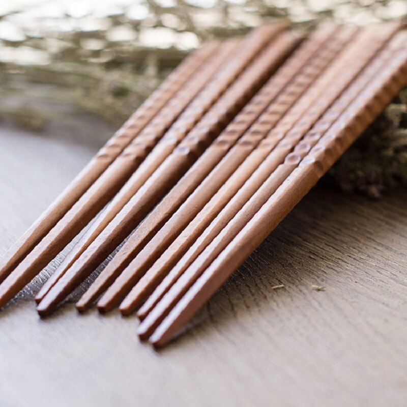 Juego de palillos de madera de hierro Natural japonés hecho a mano, de valor, cordel de comida china para Sushi 1 par