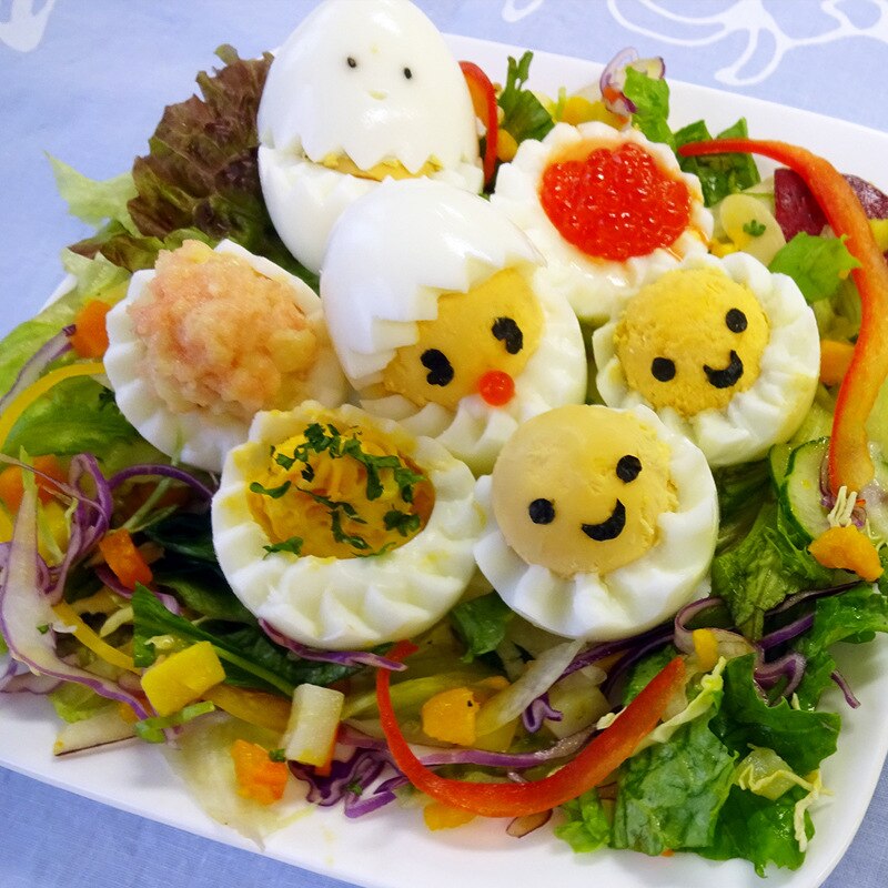 Phantasie Küche Ei Cutter Hart Gekochtes Ei schneiden Blume bilden Gravierte bilden Teiler schneiden Blume ehemalige Küche Zubehör