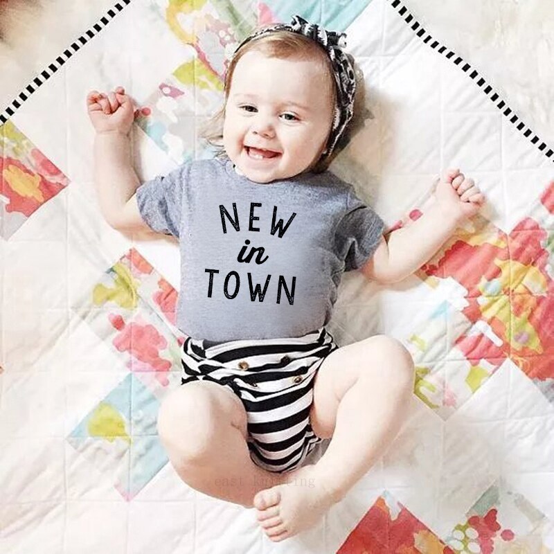 DERMSPE Sommer Kleinkind Baby Mädchen Jungen Strampler Mit kurzen ärmeln knapp drucken Neue in Stadt Gesamt Outfits Kleidung Gesamt