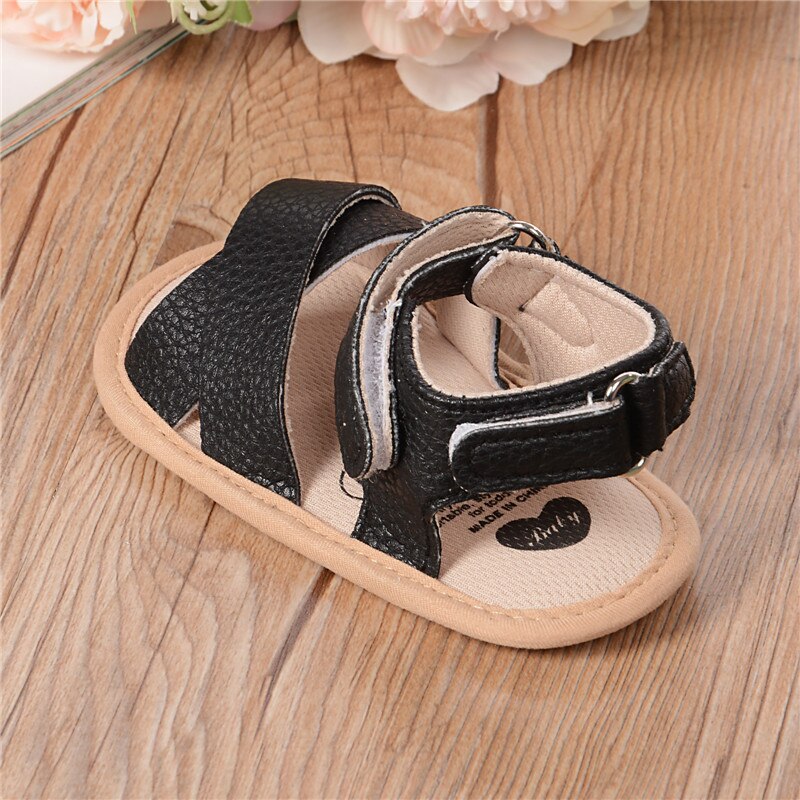 Sandales d'été en cuir souple pour bébés garçons et filles, chaussures d'extérieur antidérapantes, couleur unie