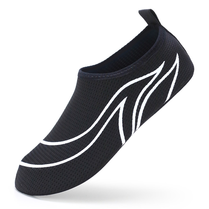 Quick-drying Men Aqua Shoes Summer Lightweight Women's Beach Shoes Soft Couple Water Shoes Flexible Casual Sneakers Anti-slip