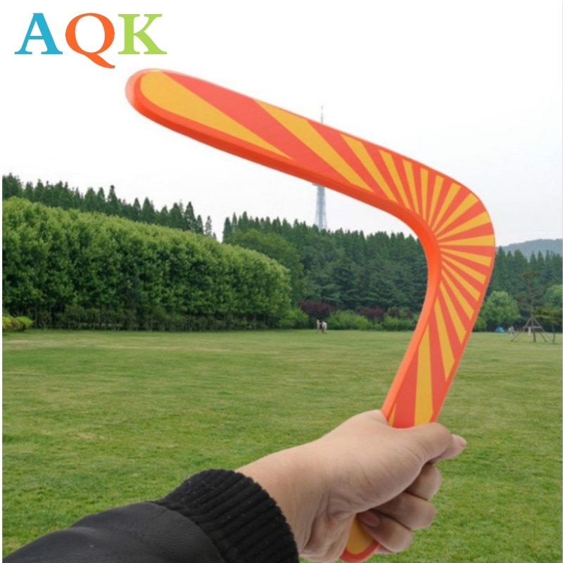 Rückblick V Geformt Boomerang Holz Werfen und Fangen Fliegen Rabatt freundlicher Spielzeug draussen-Spiel Ich bin Freien Sport Spielzeug Interaktive Requisiten