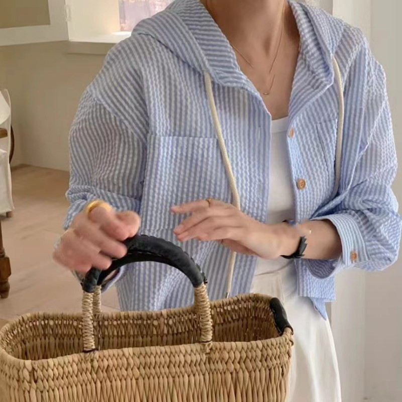 Dameskjorter sommer stribet løs afslappet alsidig enkeltradet langærmet solbeskyttelse hættetrøje cardigan top