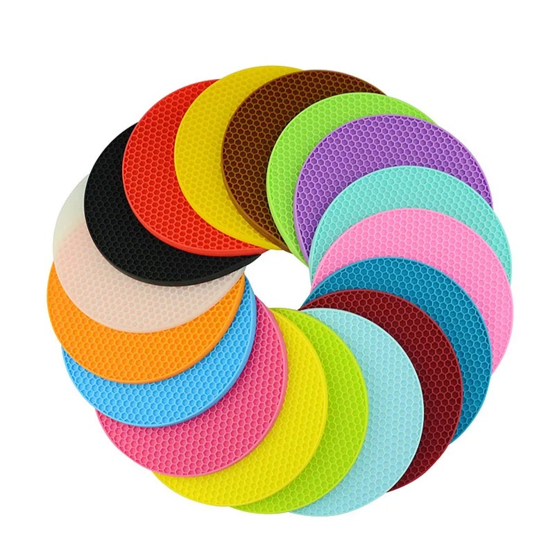 18/14 cm Runde Hitzebeständige Silikon Matte Trinken Tasse Untersetzer Nicht-slip Topf Halter Tisch Tischset Küche zubehör Unterzetter: L / MULTI
