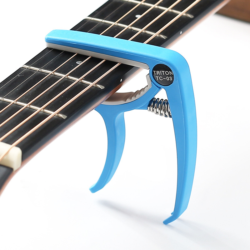 Beste Capo Voor Akoestische Klassieke Elektrische Gitaar Veranderen Tuning Clamp Key Metal Gitaar Capo Muziekinstrumenten Accessoires: B