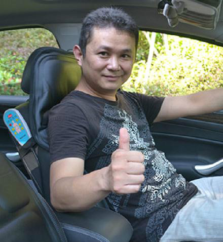 Electric Massage Mattress Cervical Massage Neck Back Legs Massage Device for Full-body Home Use Massage Cushion Equipment