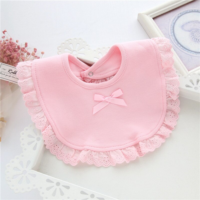 Bebé 100% triángulo de encaje de algodón lazo rosa y blanco babero de bebé chica precioso babero infantil de bebé suave paño absorbente