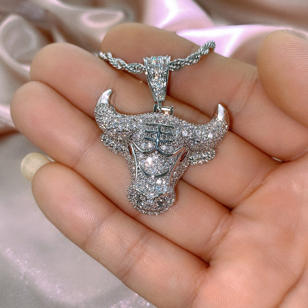 Iced Out Bull Demon King Pendant Necklace HipHop Jewelry For Women men Micro pave Zircon Rock Pendant