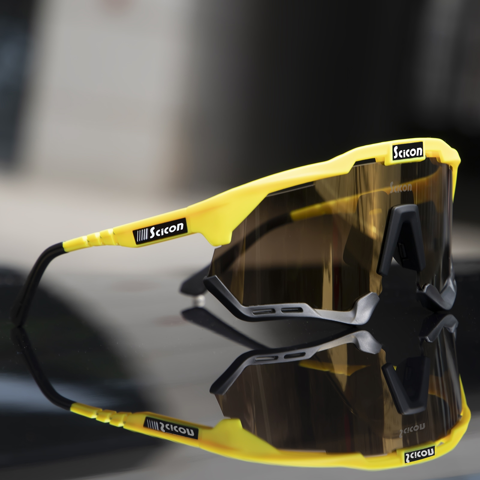 men's and women's photochromic cycling glasses, mountain cycling glasses, outdoor sports, sunglasses, road cycling glasses, UV4
