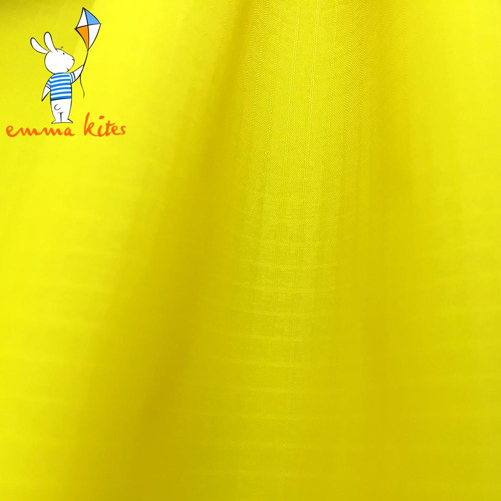 Geel 40D Ripstop Nylon Vlieger Stof Pu Coating Lichtgewicht Waterafstotend Doek Voor Bag Kite Vlag Banner