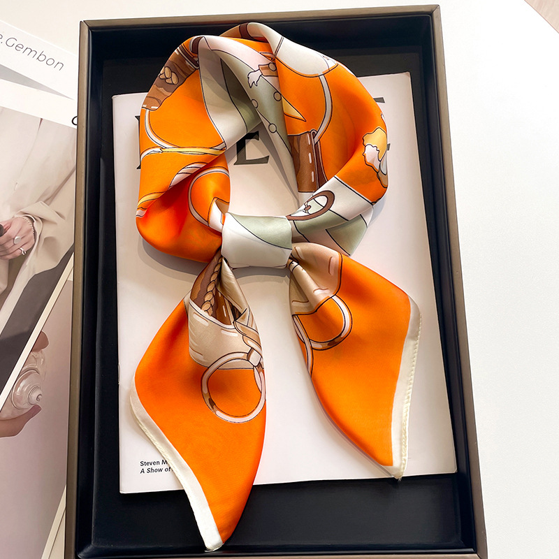 Novo luxo cavalo padrão lenço quadrado de seda das mulheres cetim macio hairband lenço escritório hijab bandana foulard saco fitas presente: ROXO