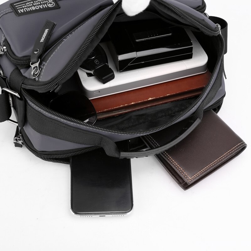 Men's Messenger Bag - Waterproof PU Leather Shoulder Bag - Business & Casual Style - Large Capacity