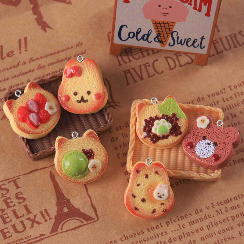 10 Uds. De bonitos dijes de resina con forma de pan, oso, conejo, forma de Animal, galletas tostadas, colgantes para pendientes, llaveros, fabricación de joyería DIY