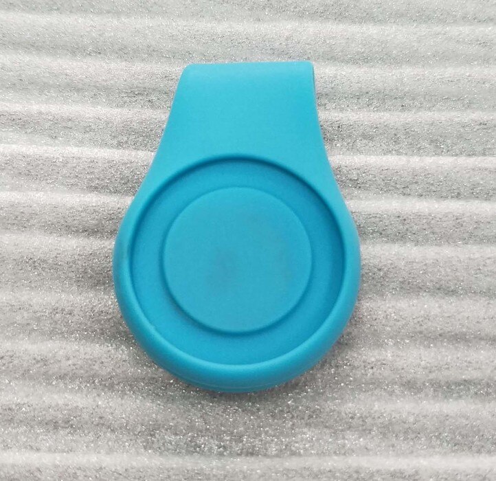 Marqueur de balle de Golf magnétique en Silicone, , Clip de chapeau, aimant puissant attaché à votre bord de poche, ceinture, 3/6 pièces