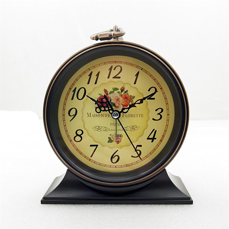 Retro Style Metal Alarm Clock Students Children's Birthday Bedroom Ornaments Desk Alarm Clock: SKU-21