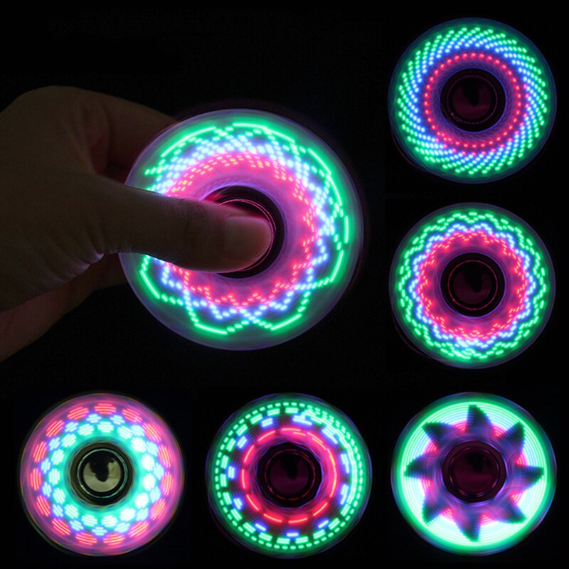 Plating lysende fidget spinner led flash lys forskellige mønstre skifter glat hånd spinner gyro glød i mørket stressaflastning