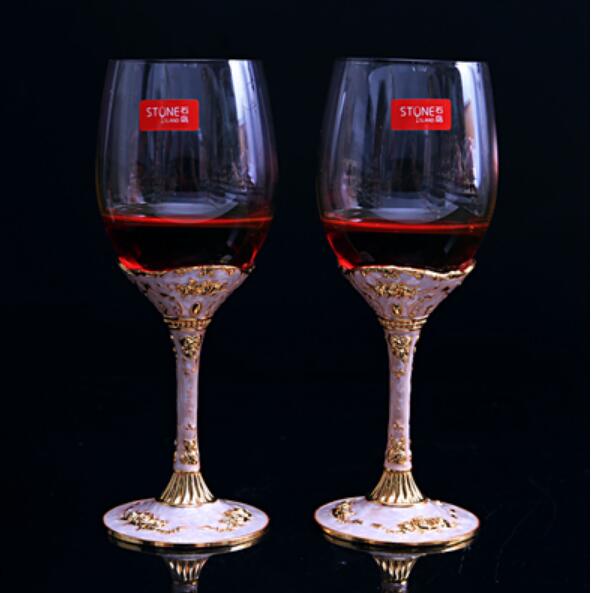 LUXURY PARTY PARTY GLASS WINE CUP BEAUTIFULLY EMBOSSED BASE GLASS RED WINE GLASS: G